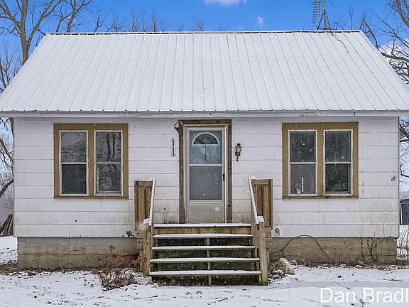 2nd image of 15125 2nd St