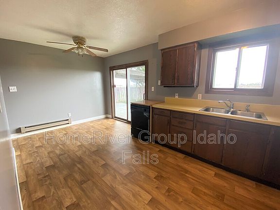 5th image of 2079 Kearney St