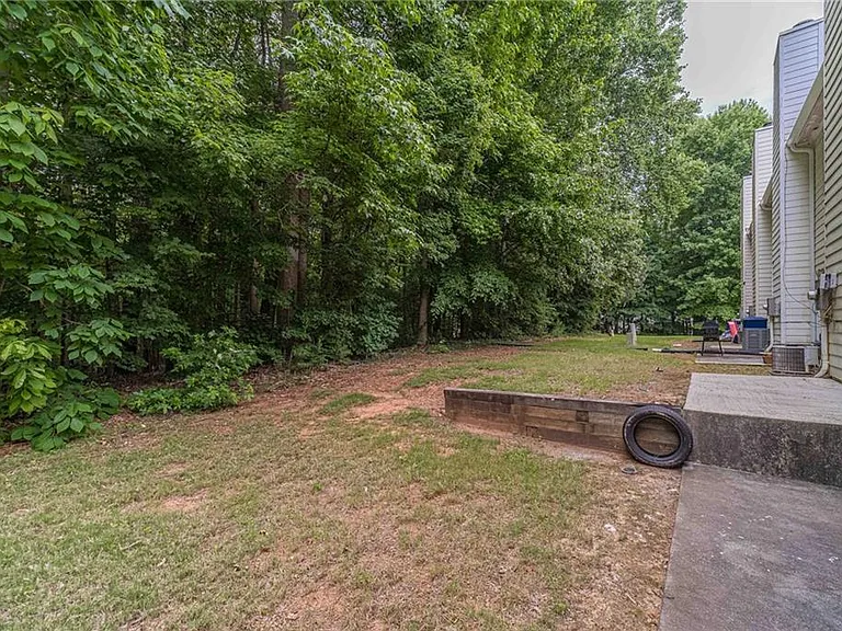1191 Primrose View Cir — Photo 40