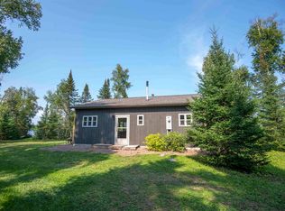 1093 S Shore Dr, Grand Marais, MN 55604