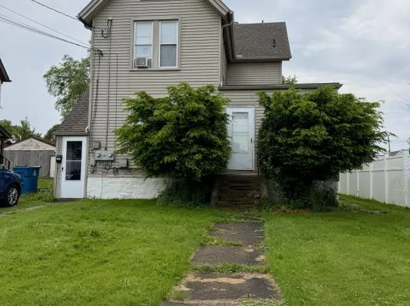 107 E 2nd St #107, Girard, OH 44420