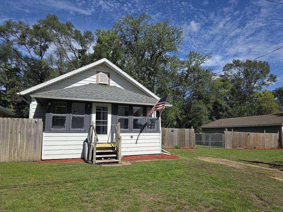 1st image of 237 Cohasset Ave