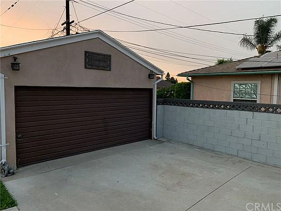 5th image of 14046 Light St