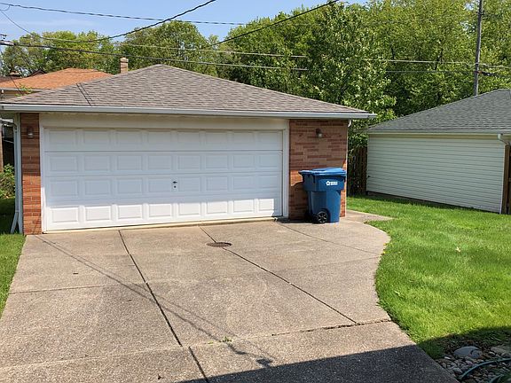 2nd image of 2826 Norris Ave