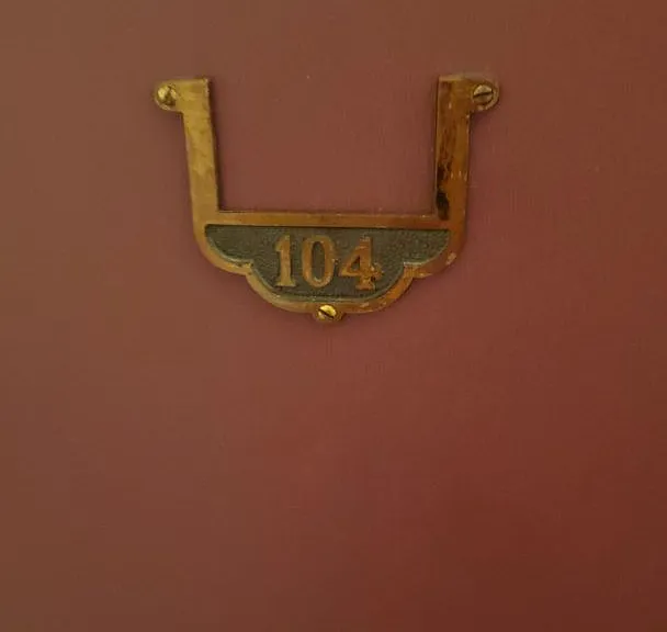 Seward Apartments — Photo 25