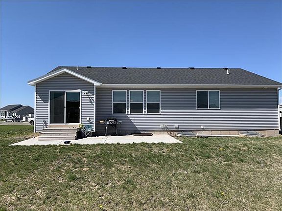 5th image of 3812 N Pitney Way