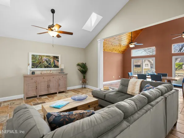 365 VILLAGE Drive, St. Augustine, FL 32084