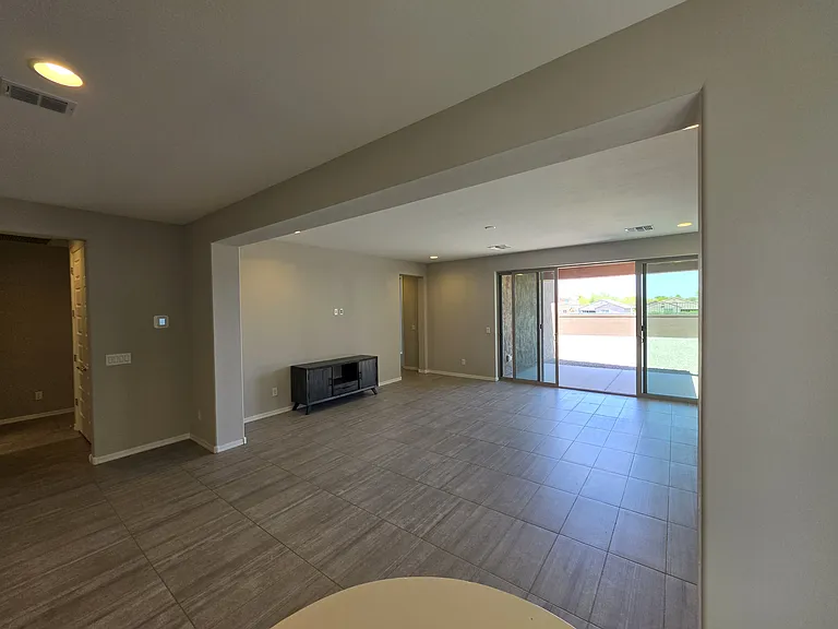 7128 W Coles Rd — Photo 23