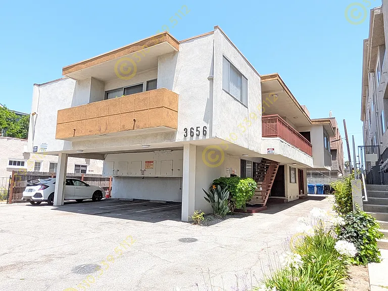 3658 Dunn Dr — Photo 14