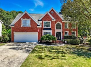 1885 Spring Rose Gln, Lawrenceville, GA 30043