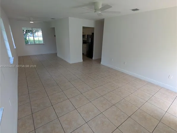 225 NW 53rd St #R, Miami, FL 33127