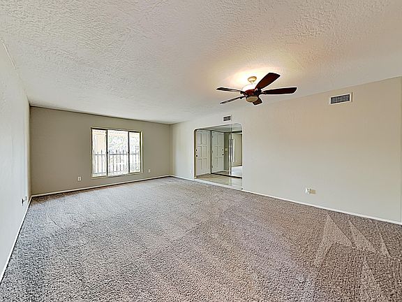 4th image of 3738 E Garden Dr