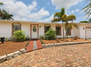 7831 NW 45th Ct, Lauderhill, FL 33351