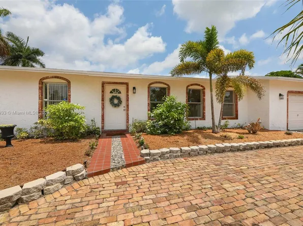 7831 NW 45th Ct, Lauderhill, FL 33351