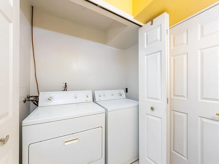 19130 Northridge Dr — Photo 14