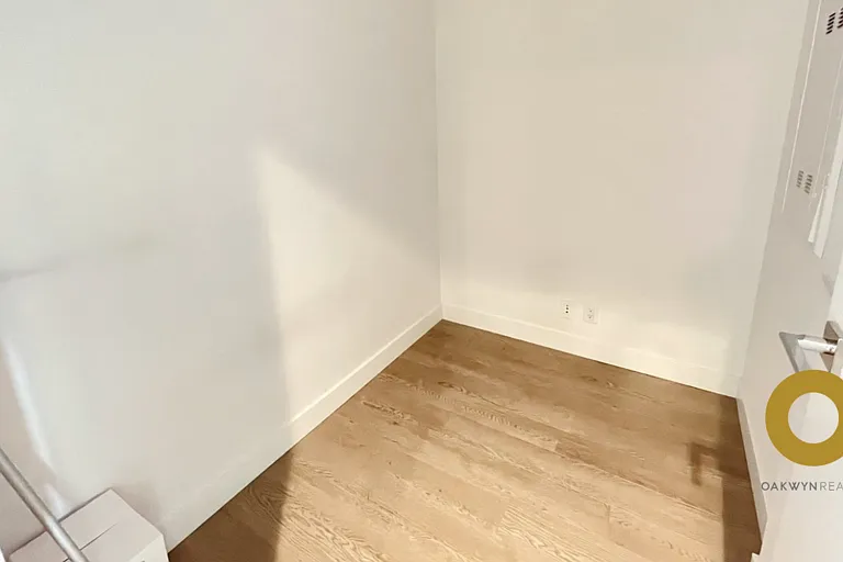 1283 Howe St #1B — Photo 5