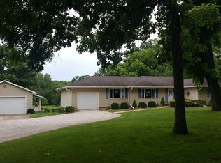 2052 N 15th Rd, Streator, IL 61364