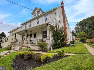 838 Scenic Dr, Mohnton, PA 19540