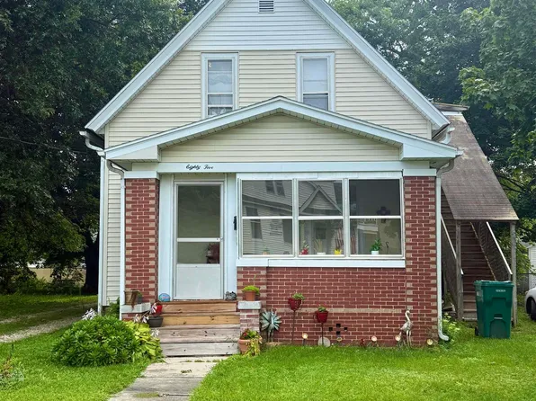 85 Lake St, Galesburg, IL 61401