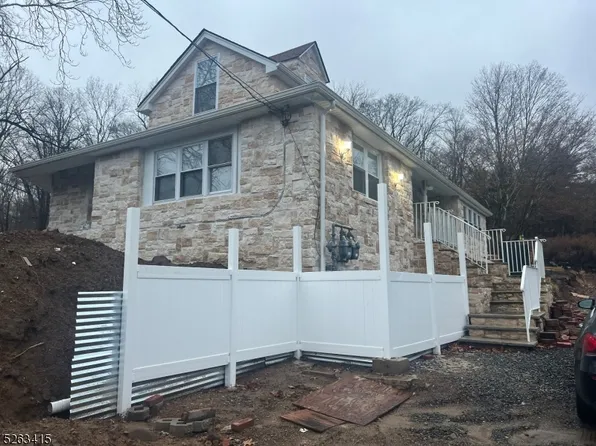 94 Garside Ave, Wayne, NJ 07470