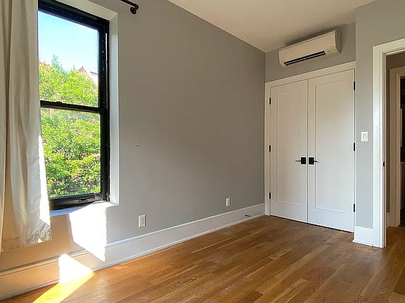 3rd image of 121 8th Ave APT 3F