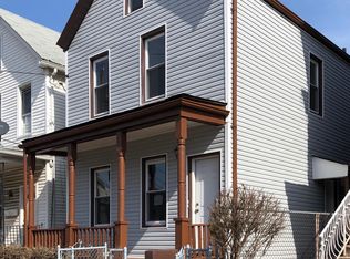 221 Pine St FLOOR 2, Elizabethport, NJ 07206