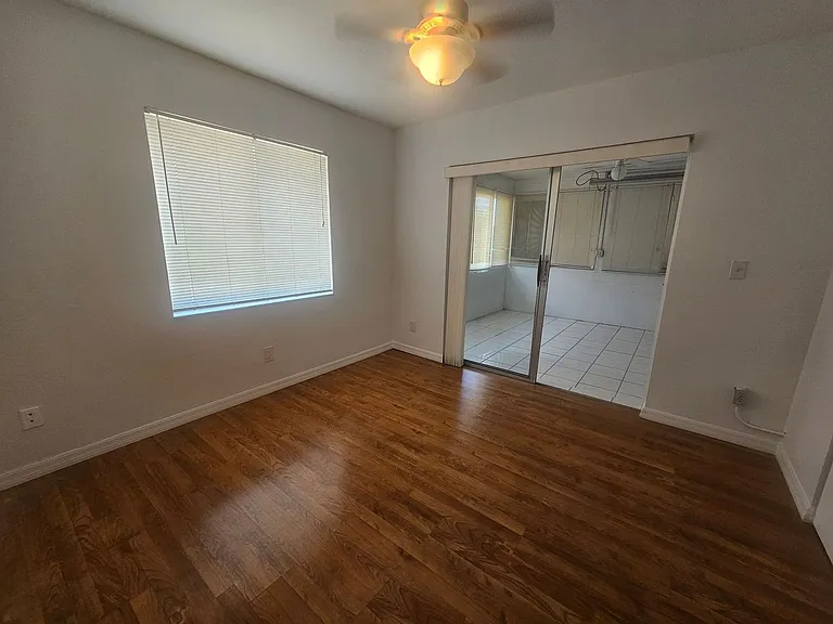 5989 Hillyer Ct — Photo 22
