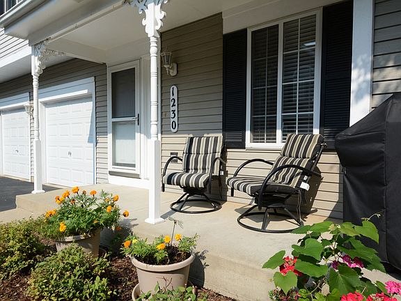 3rd image of 1230 Sandhurst Ln #1230