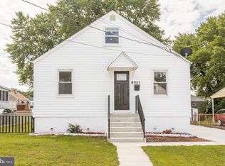 907 Martin Rd, Essex, MD 21221