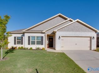 25123 Delilah Cir, Athens, AL 35613