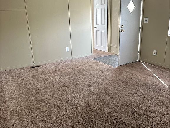 2nd image of 6330 Crestwood Ave