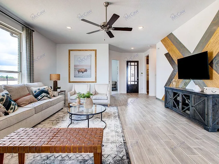 620 Godley Rnch — Photo 3