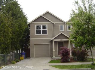 12248 SE Schiller St, Portland, OR 97236