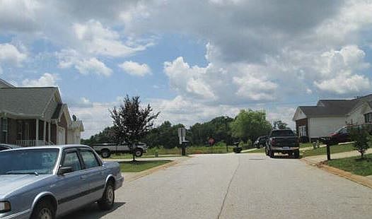 2nd image of 108 Cosmos Ln