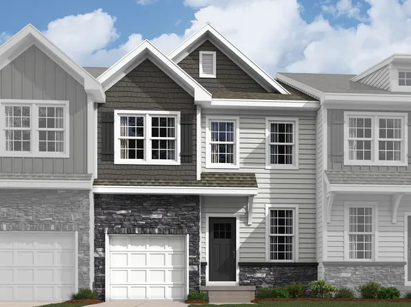 14 Denarski Dr, Sayreville, NJ 08872