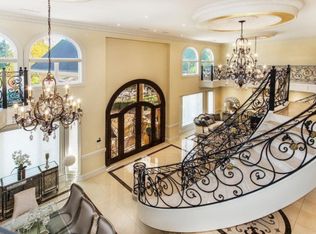 7367 149a St, Surrey, BC V3S 3H4