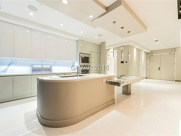 3rd image of 4471 Dean Martin Dr #4307