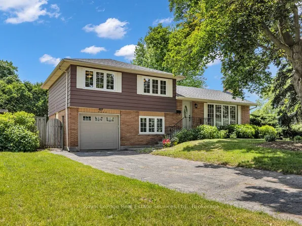4042 Melba Ln, Burlington, ON L7L 2C3
