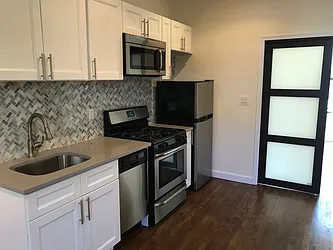 Rented by Salon Realty Corp