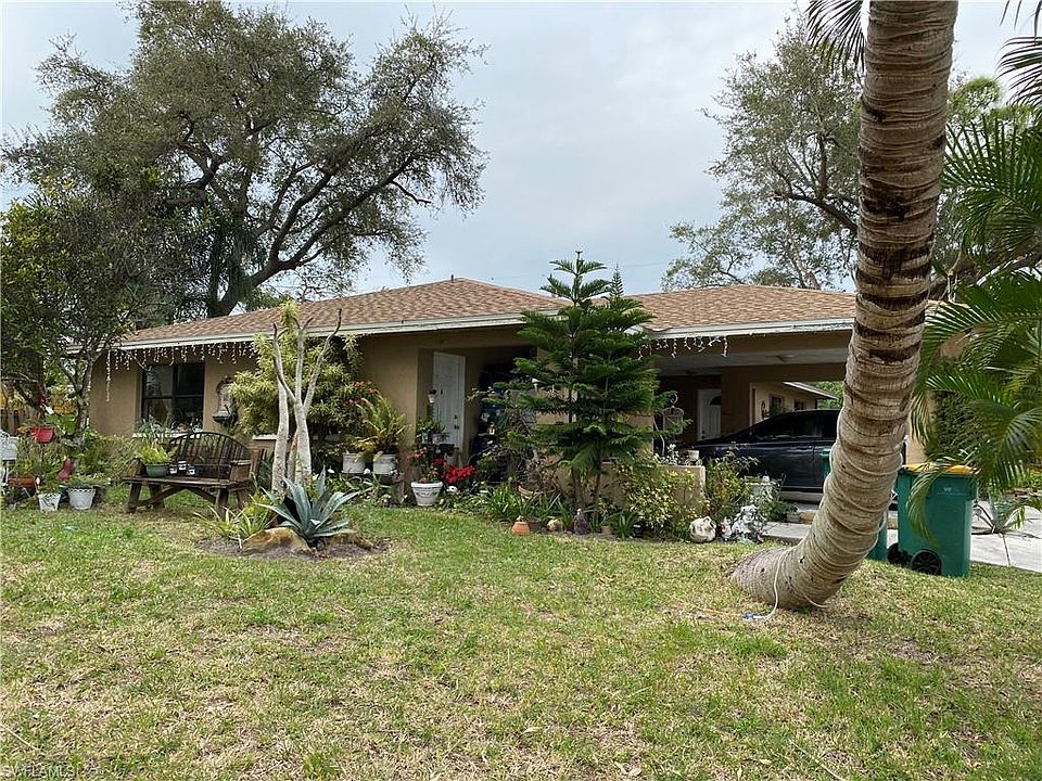 2nd image of 3633 Seagrape Ave