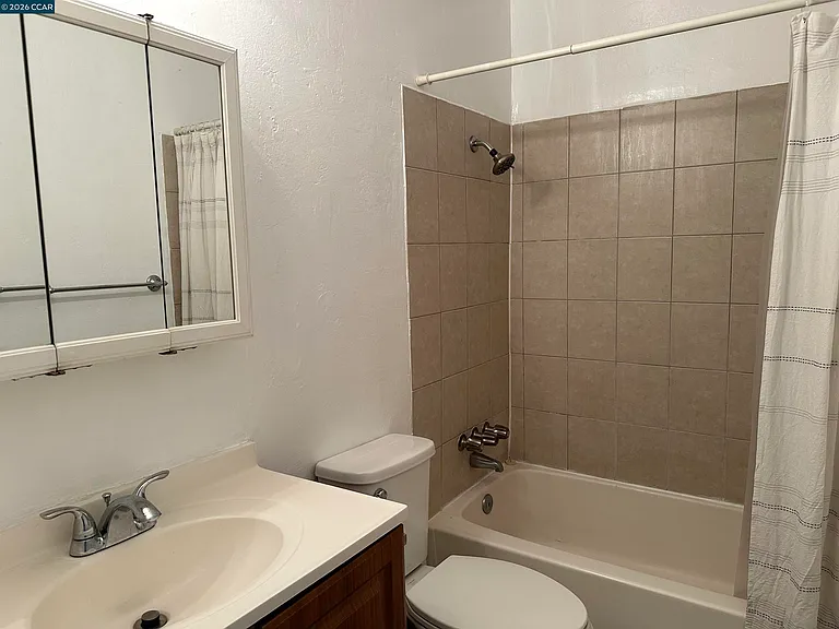89 Villa Cir — Photo 25