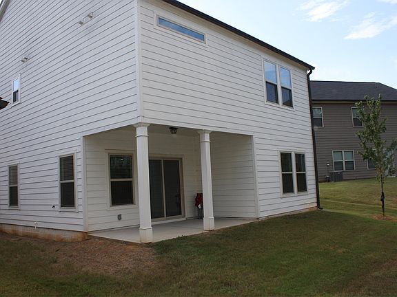 4th image of 3939 Kingfisher Dr