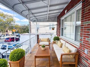 4610 28th Ave #2, Astoria, NY 11103
