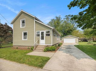 357 Woodward St, Zeeland, MI 49464