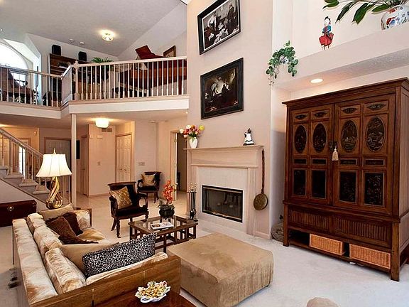 4th image of 2032 Waters Edge Dr #54