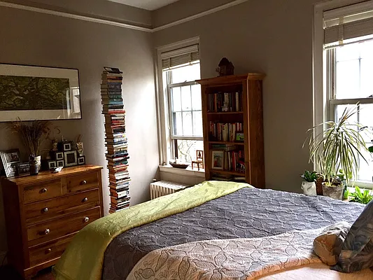 Rented by Compass | media 10