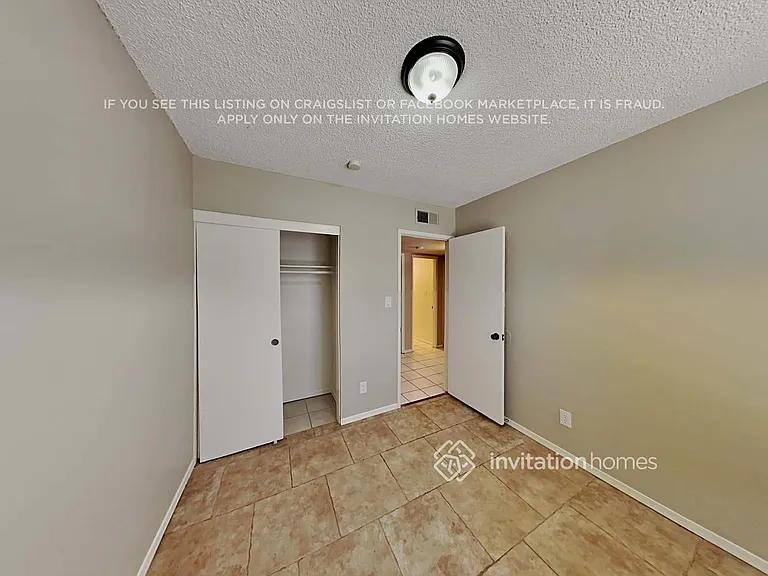 3743 W Gelding Dr — Photo 14