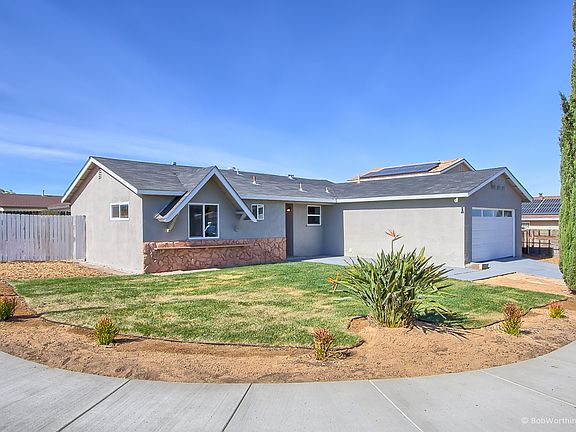 4th image of 392 Ledgewood Ln