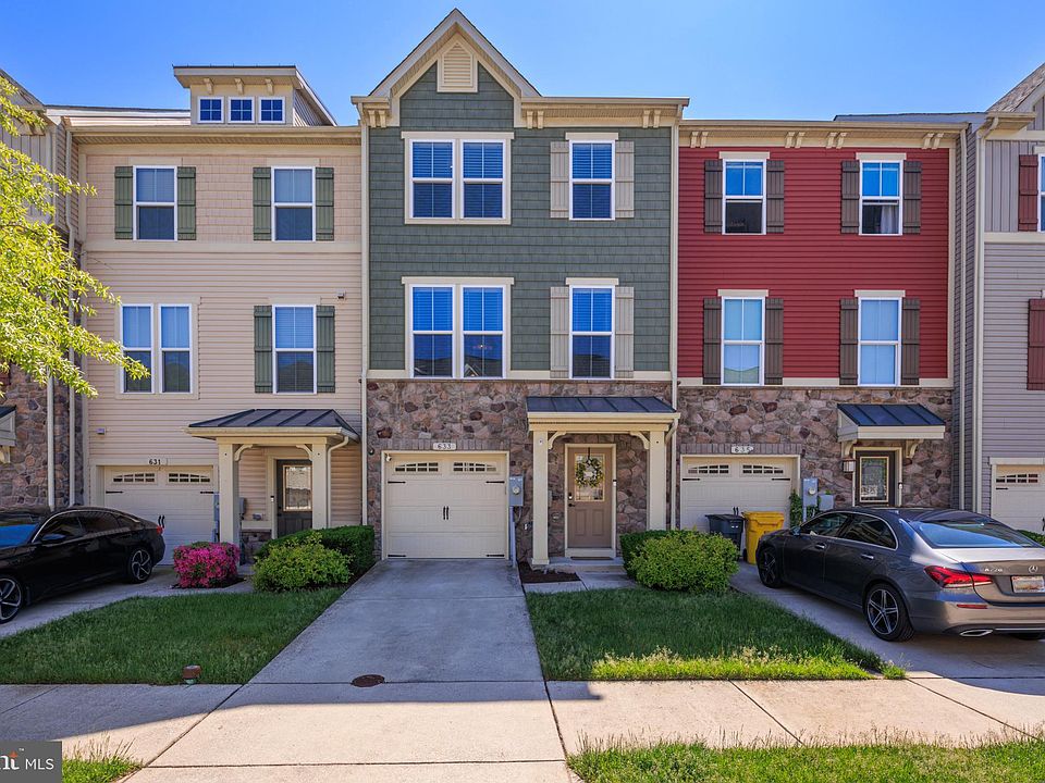 1st image of 633 Foxwood Dr