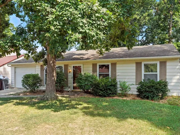 5611 Mateo Dr, Fort Wayne, IN 46835